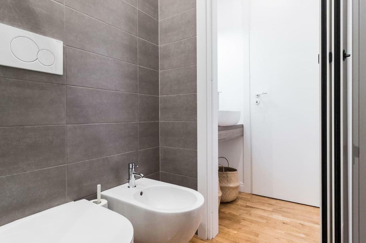 Italianway - Ciro Menotti 18 Apartment Milan Exterior photo